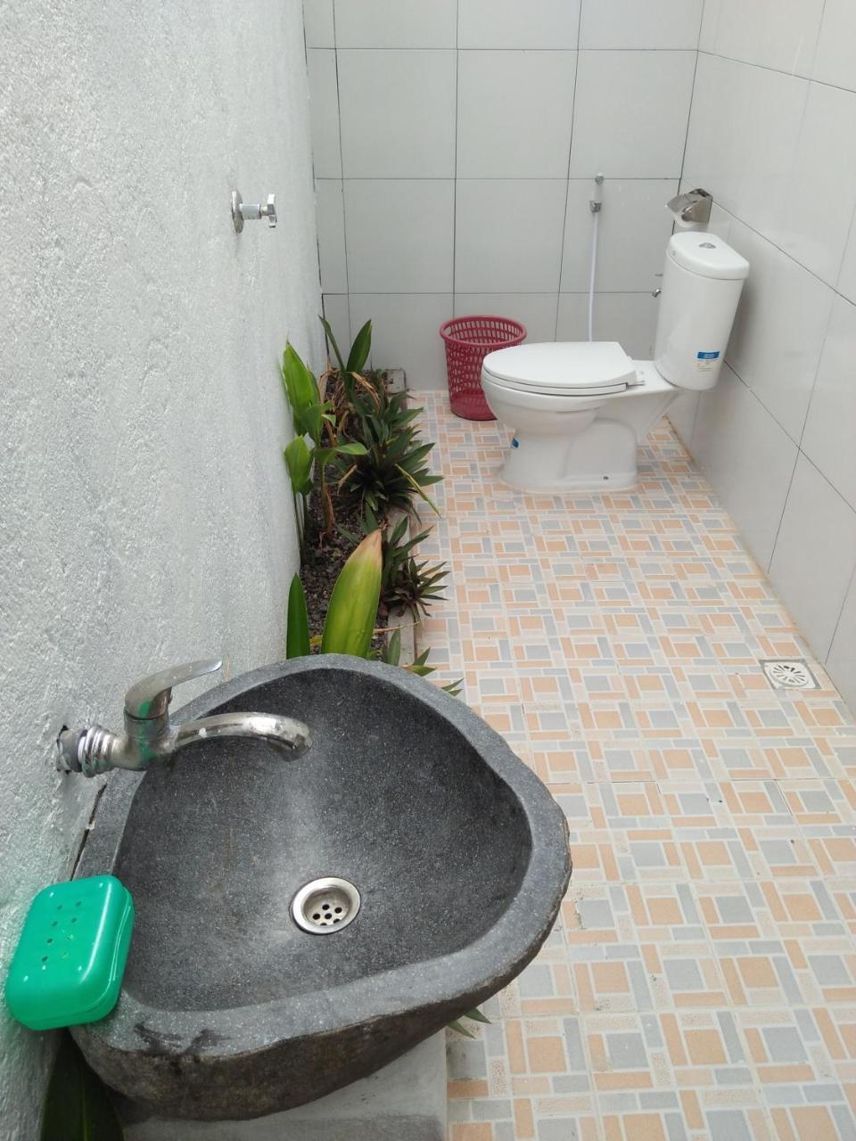 Chemel Homestay Kuta  Dış mekan fotoğraf